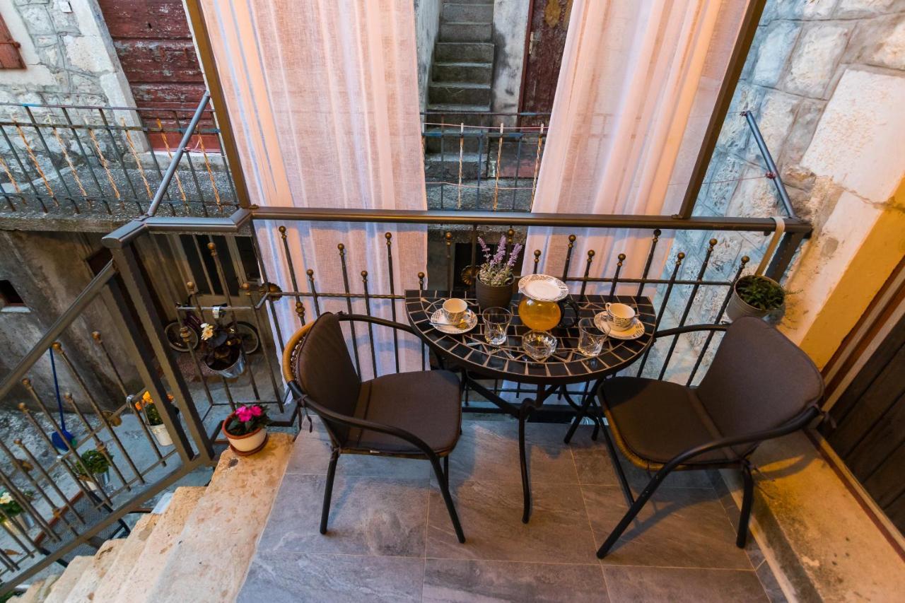 Apartment Vitturina Kaštela エクステリア 写真